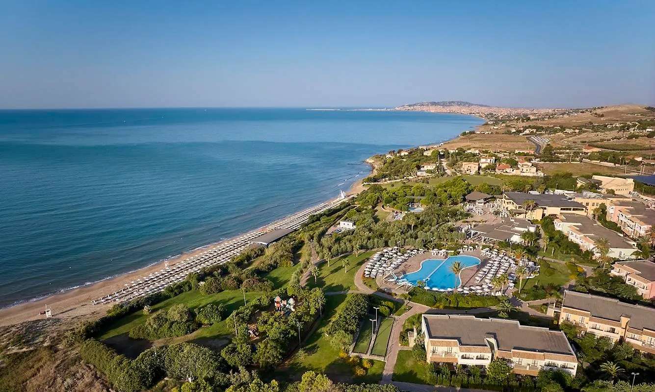 Serenusa Resort Licata 4*,